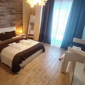Pisa City Lodge Pise