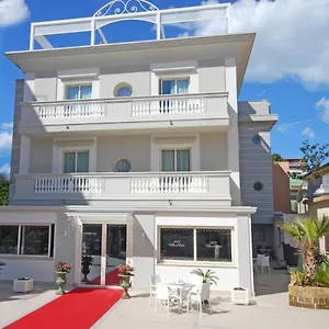 Del Mare 3*, Rimini Italien